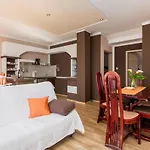 Stunning In With House Sea View *
