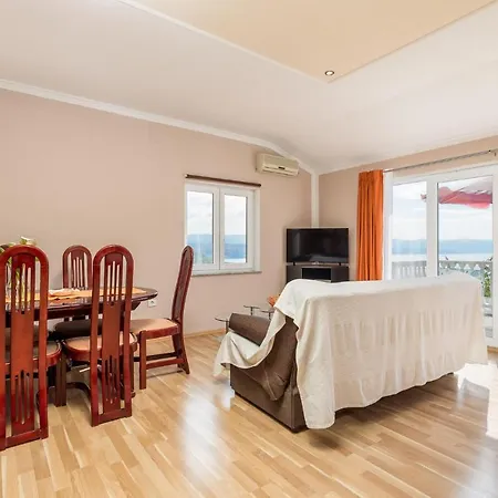 Stunning In With House Sea View