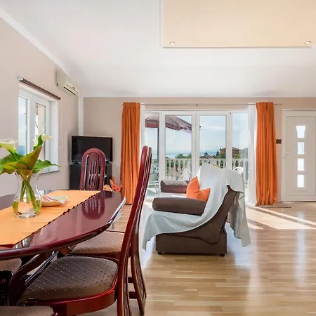 Stunning In With House Sea View Ловран