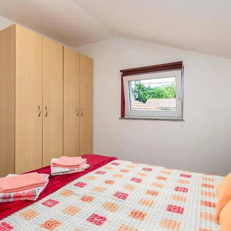 Stunning In With House Sea View *